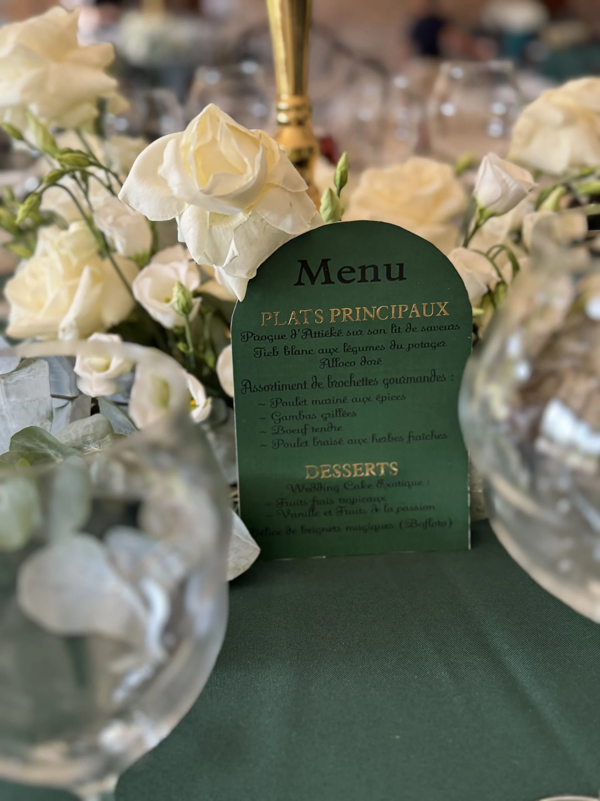Menu_de_mariage_sur_la_table